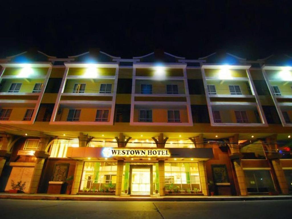 Mo2 Westown Hotel San Juan Bacolod Extérieur photo