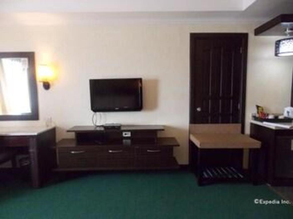 Mo2 Westown Hotel San Juan Bacolod Extérieur photo